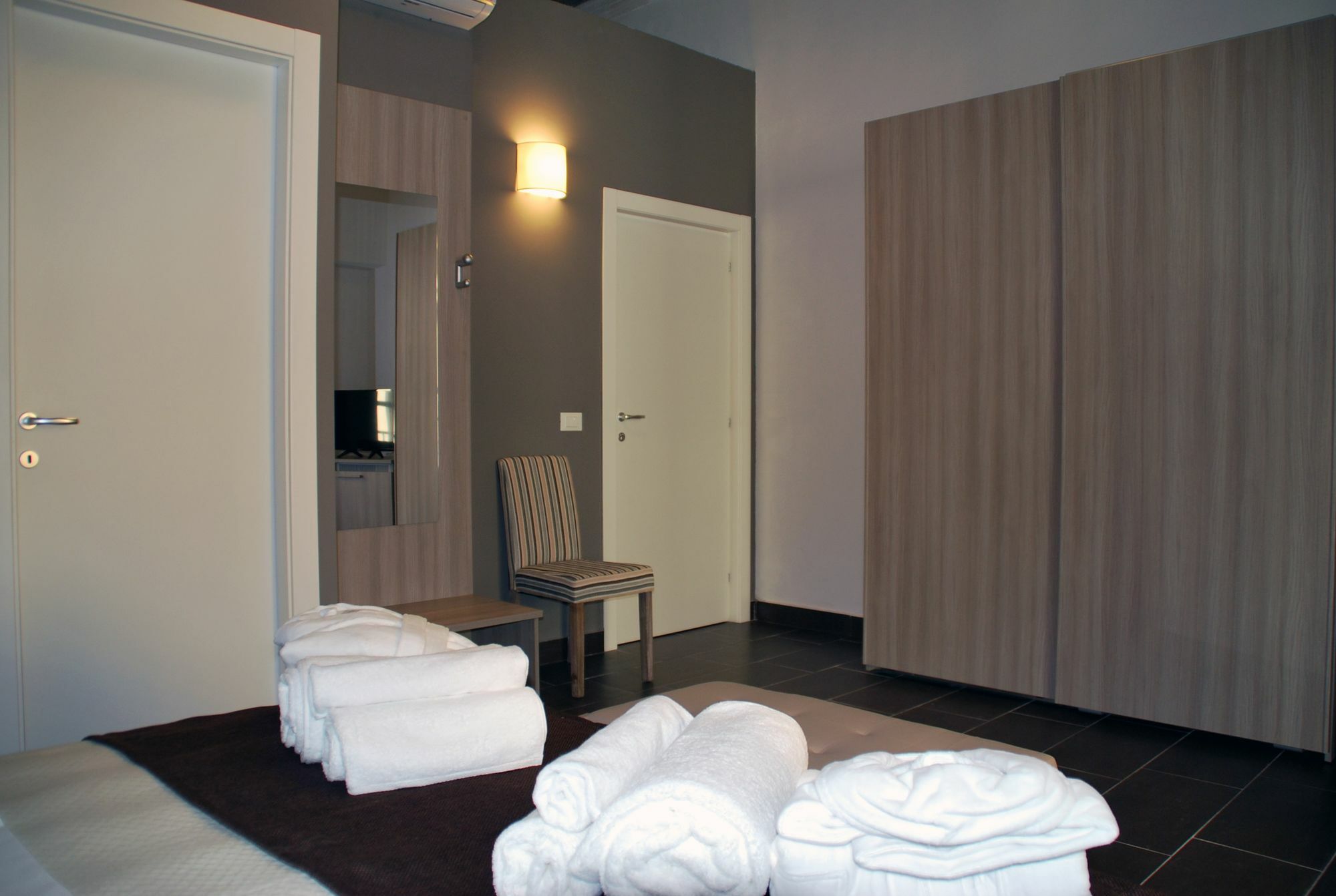 Casasicilia Carlo V Hotel Palermo Luaran gambar