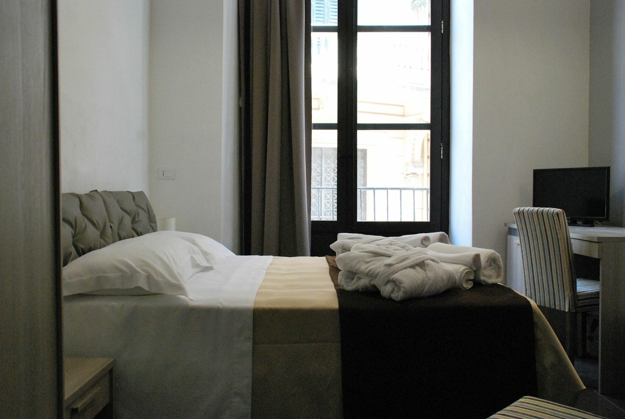 Casasicilia Carlo V Hotel Palermo Luaran gambar